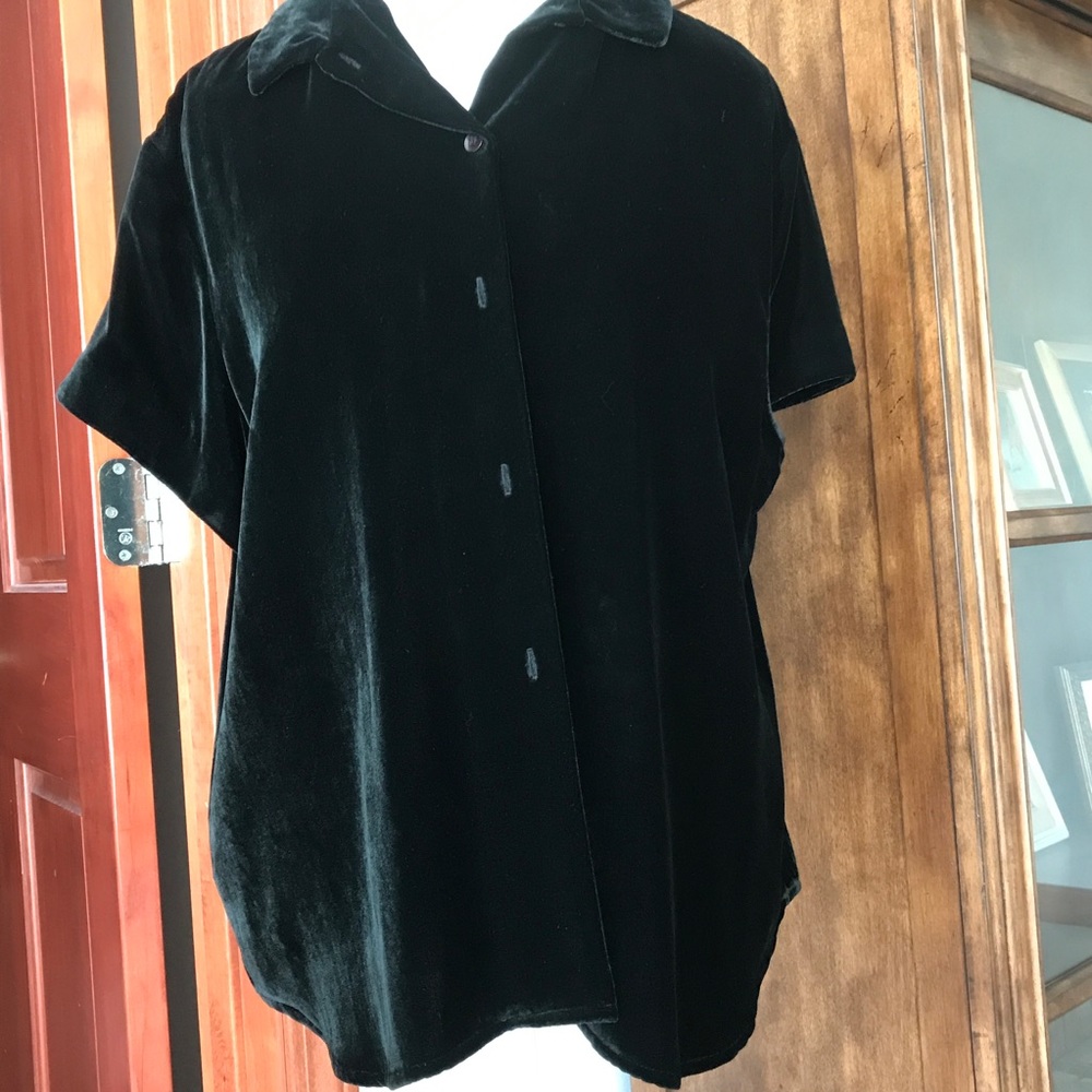 Jones New York Velvet Top Size 16